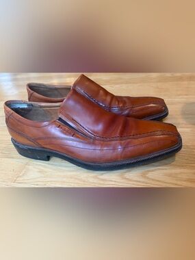 ECCO Scandinavian Leather Slip-On Dress Shoes Cognac Brown